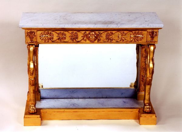 Console du boudoir de Madame Mère à l'hôtel de Brienne